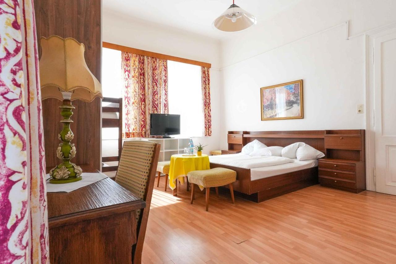 Strandhotel Pichler Seeboden Extérieur photo